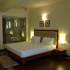 Kells Hotel And Restaurant